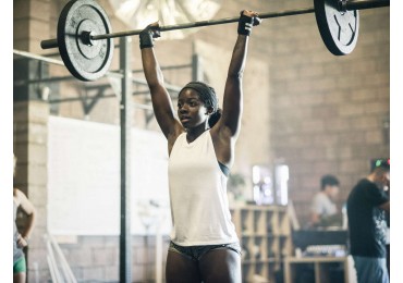  How to Start Weightlifting to Build Muscle if You’ve Only Ever Done Cardio or Yoga